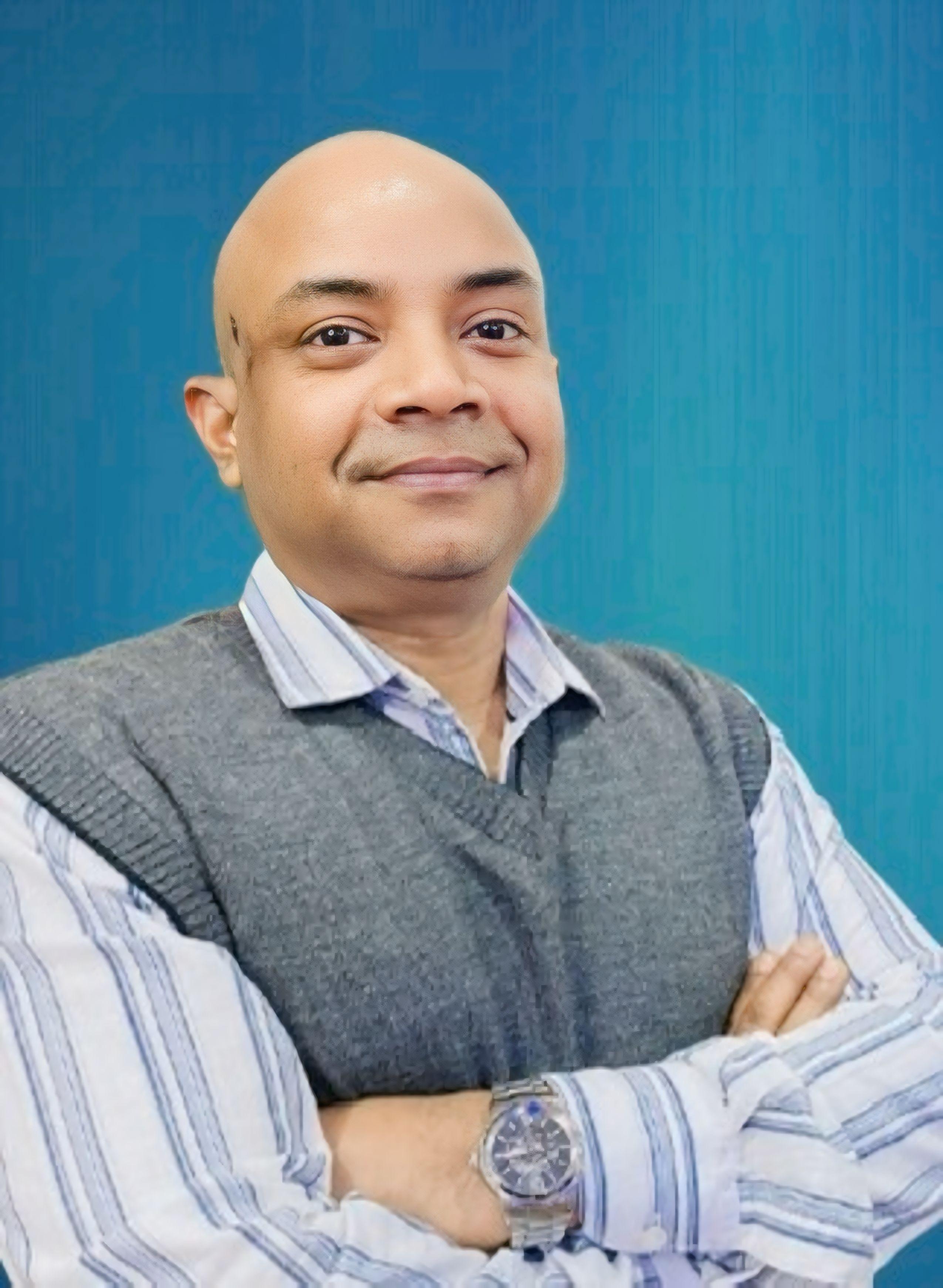 Dr Rajiv Kumar