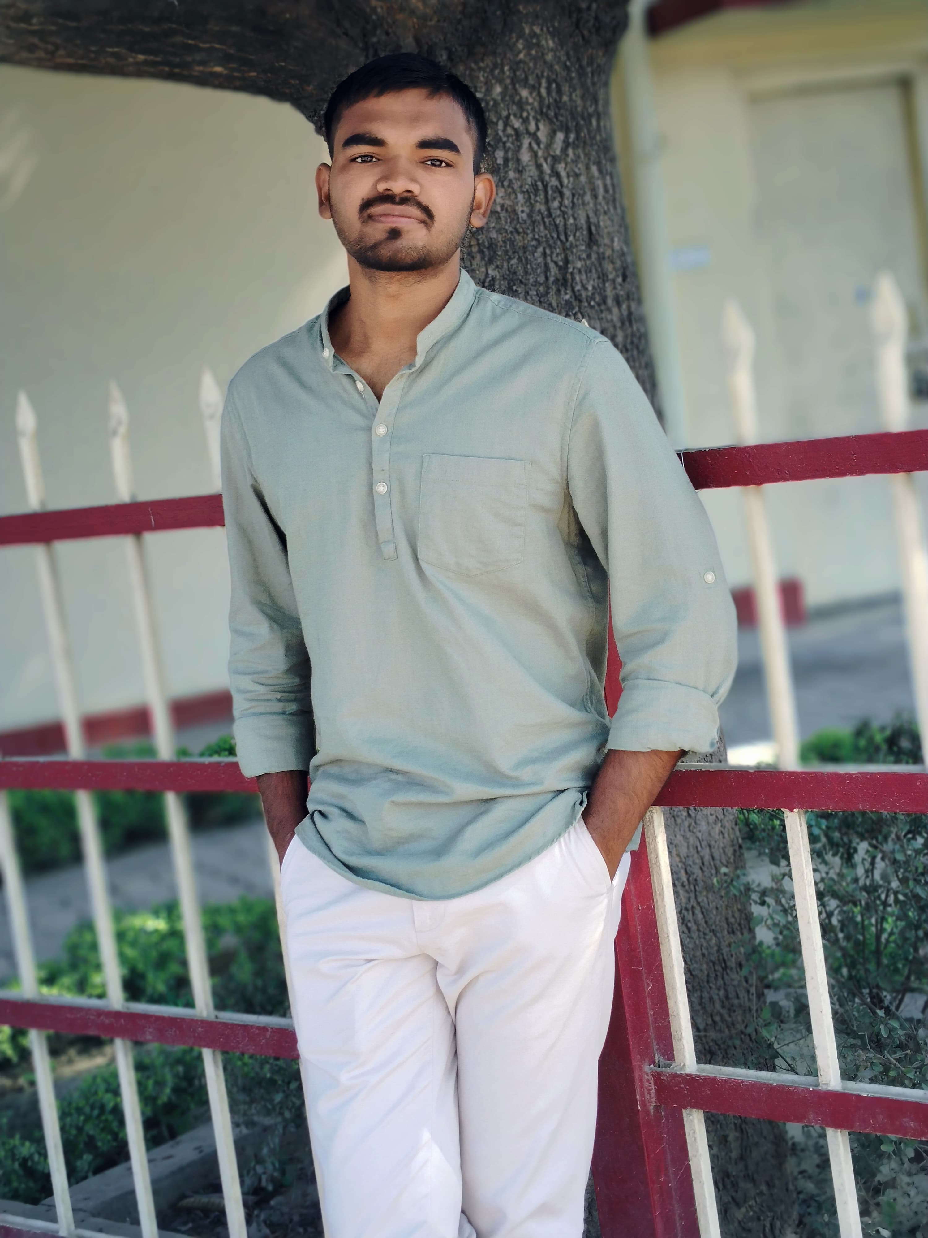 Alok raj